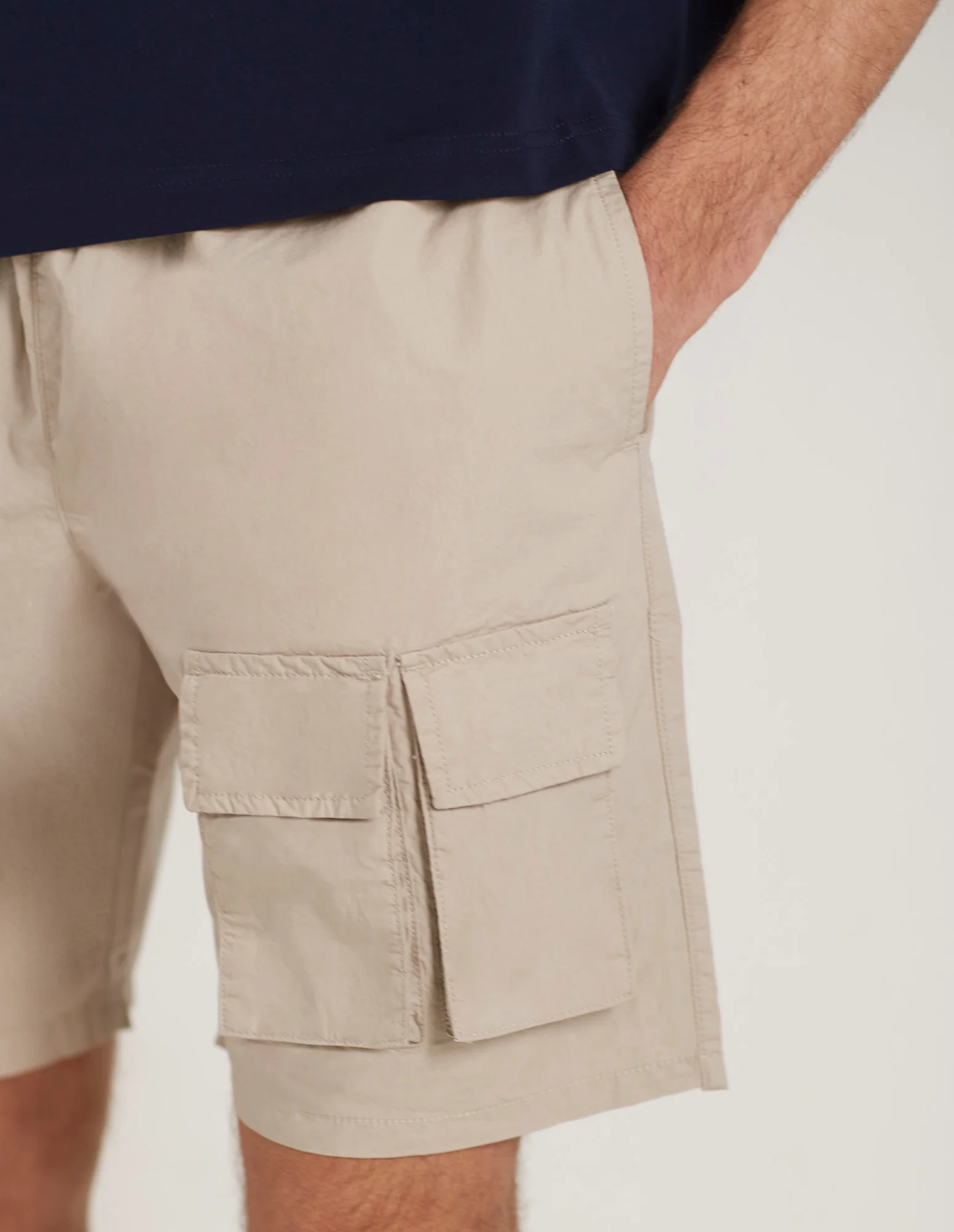 Bermuda cargo con elestico in vita e cordino regolabile in cotone Easy Living - Image 22