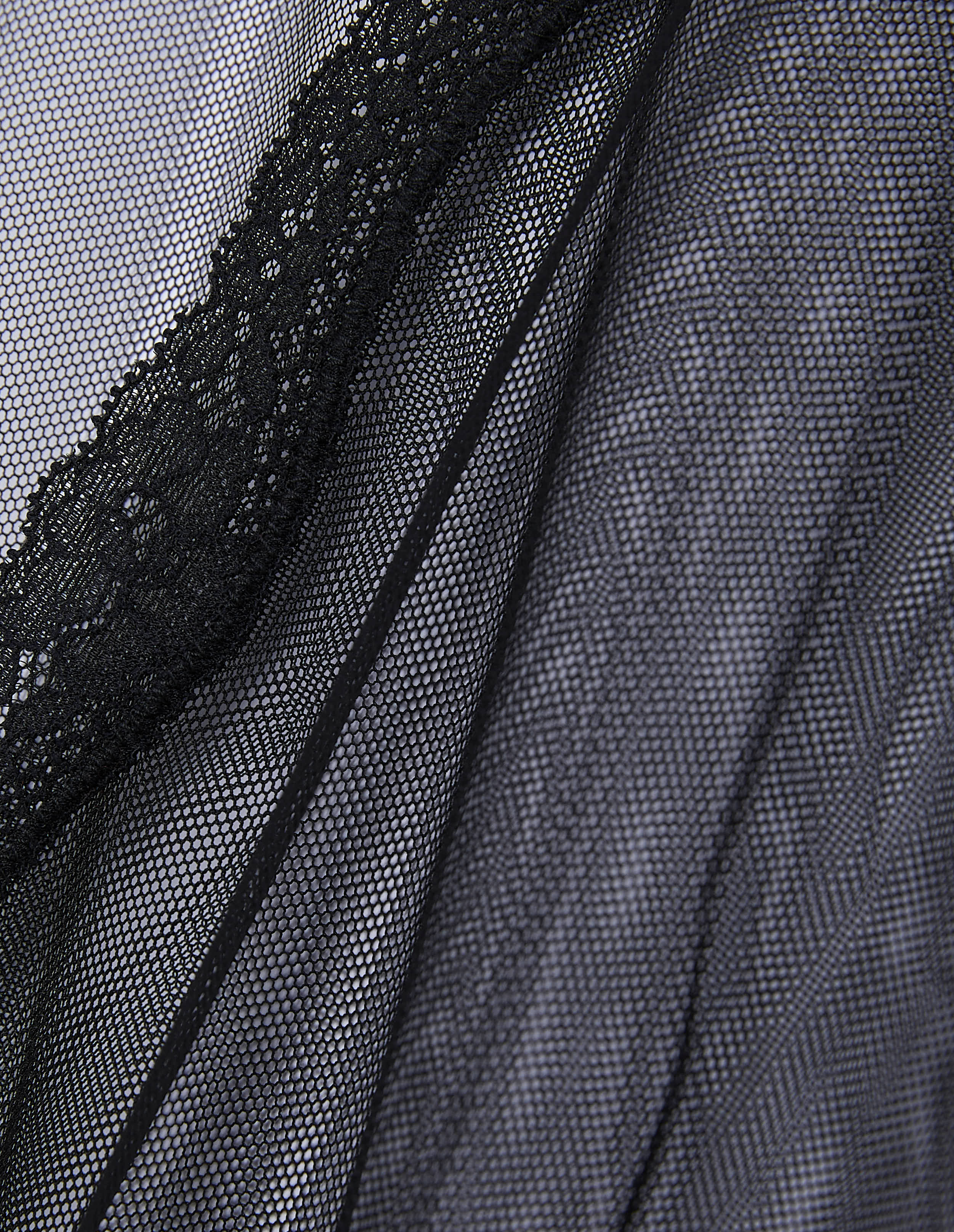 Kimono corto in rete e pizzo Amelie - Image 7