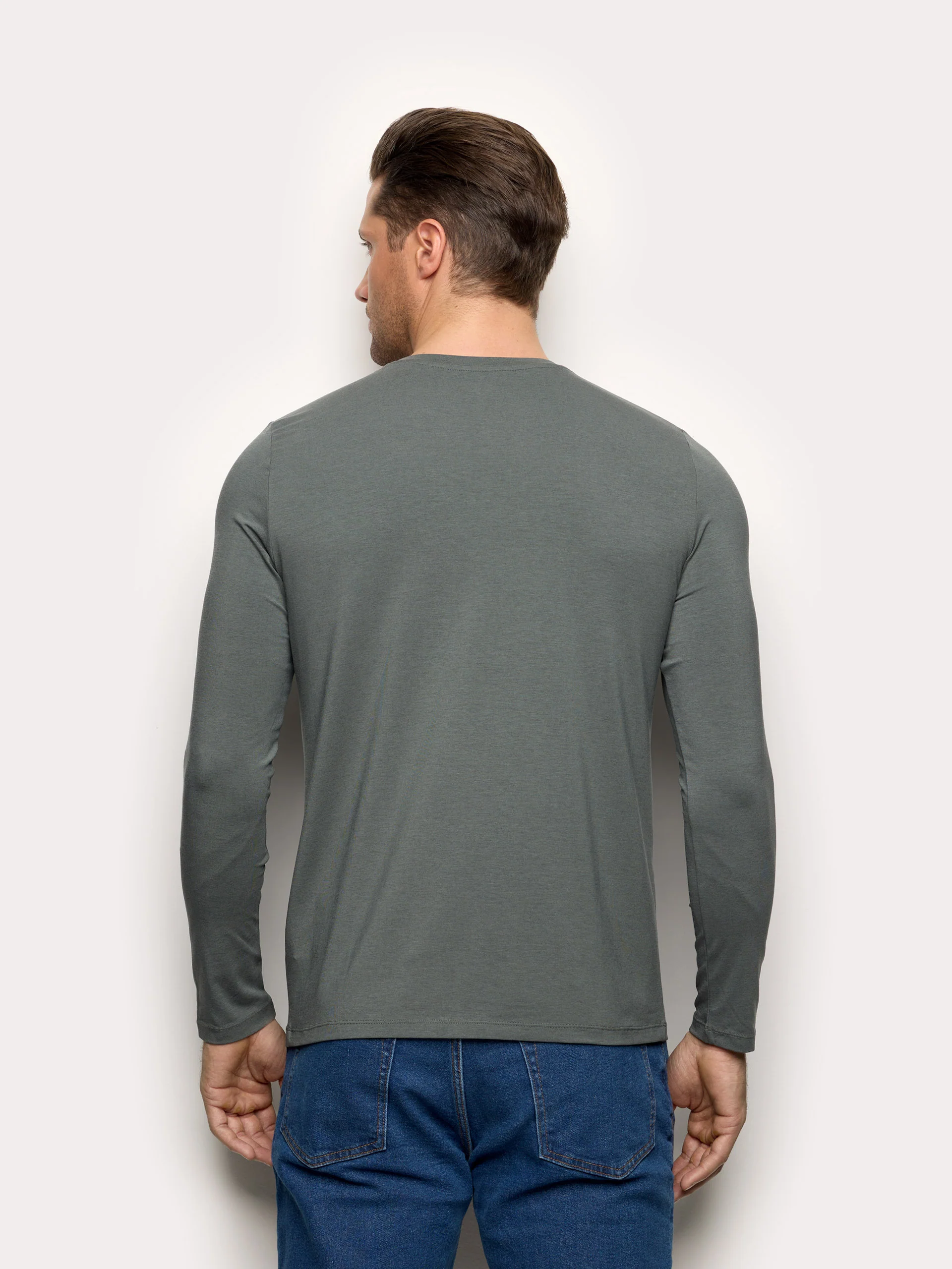 Maglia manica lunga con TENCEL™ Modal, Cotone e Seta - Image 19