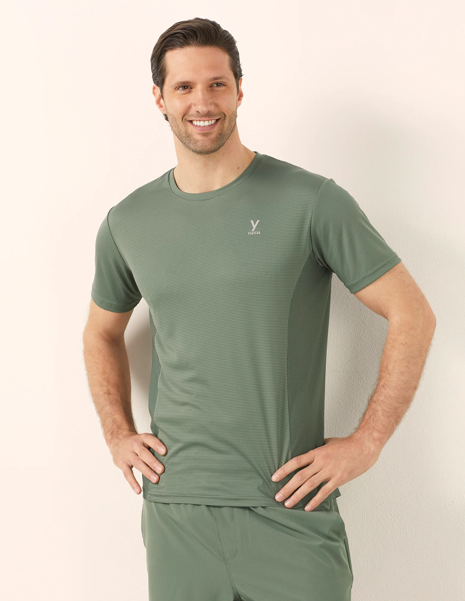 Maglia tecnica con logo Yamamay Sport - Image 6