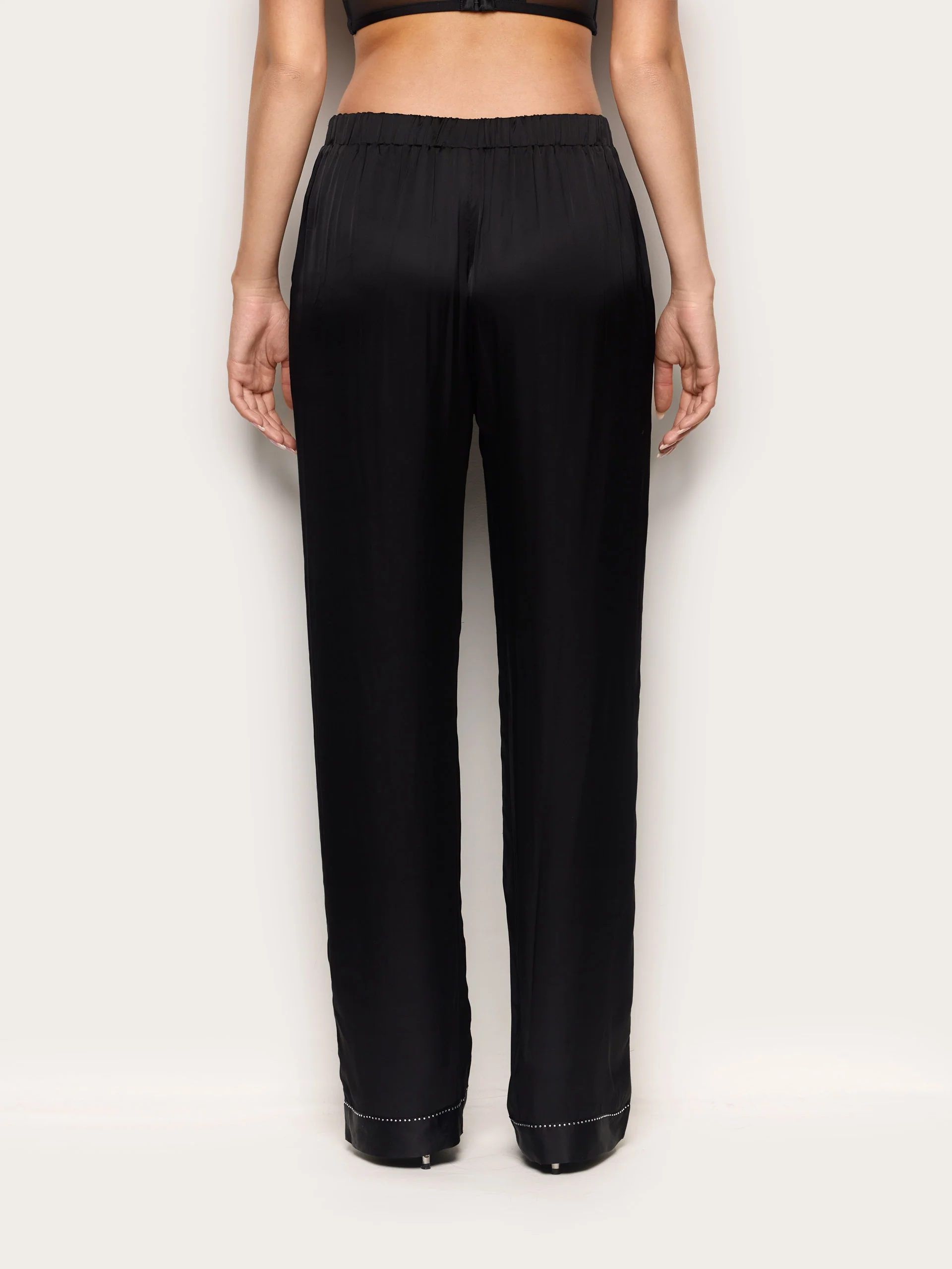Pantalone in raso di viscosa con dettagli strass Bright Satin - Image 5