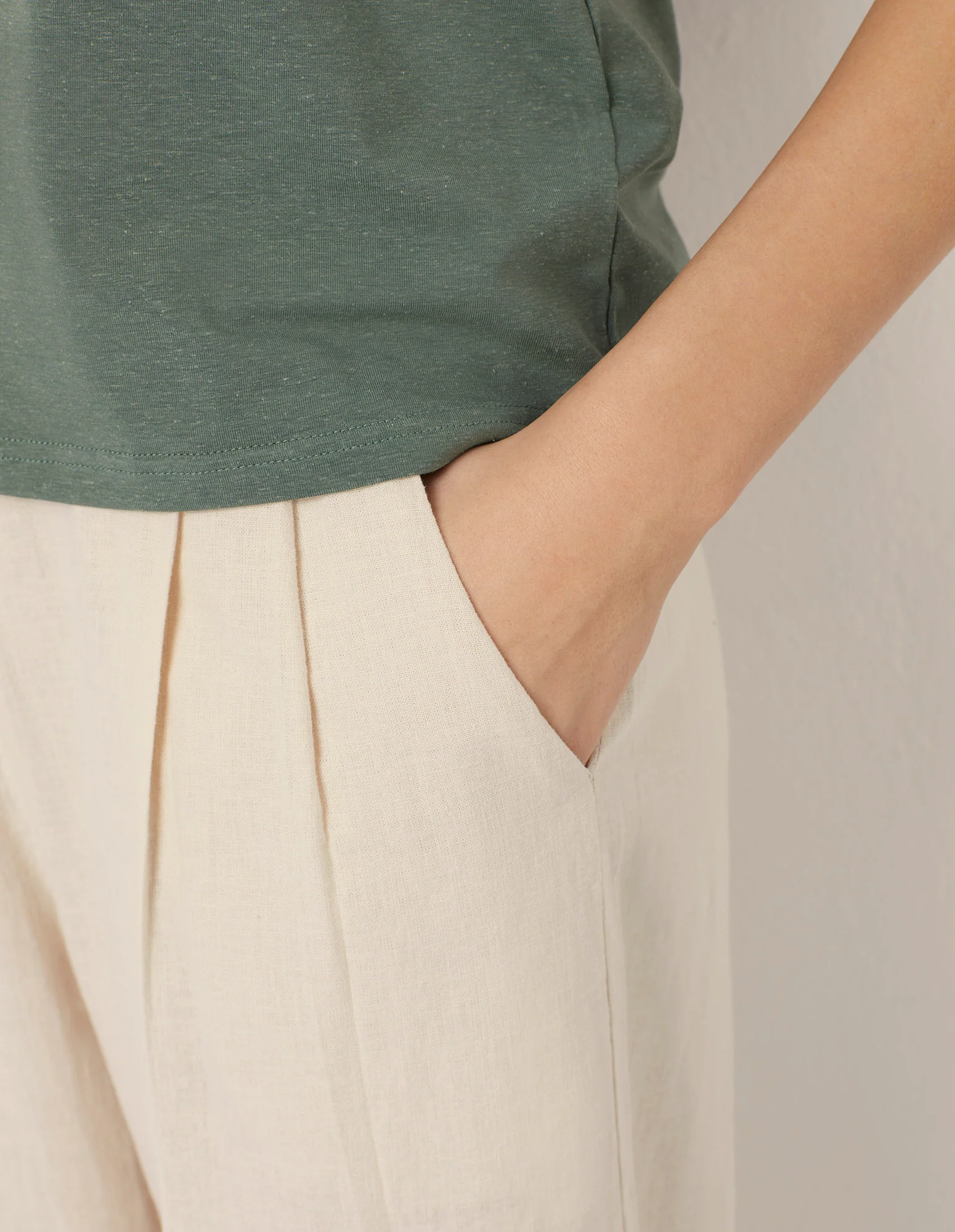 Pantalone lungo con pince Cotton Linen - Image 10