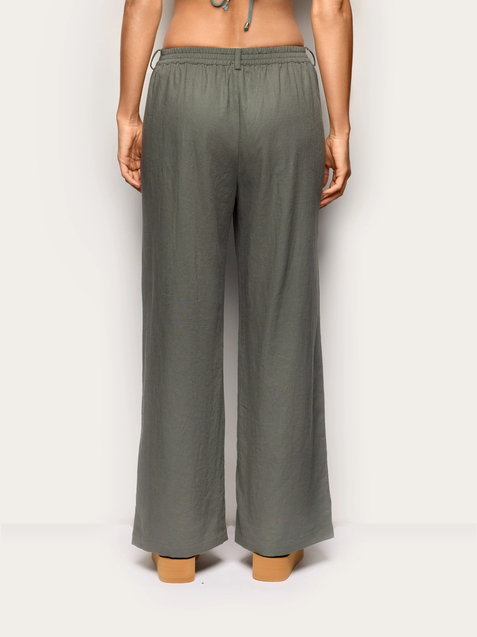 Pantalone lungo a palazzo Lino e Viscosa - Image 4
