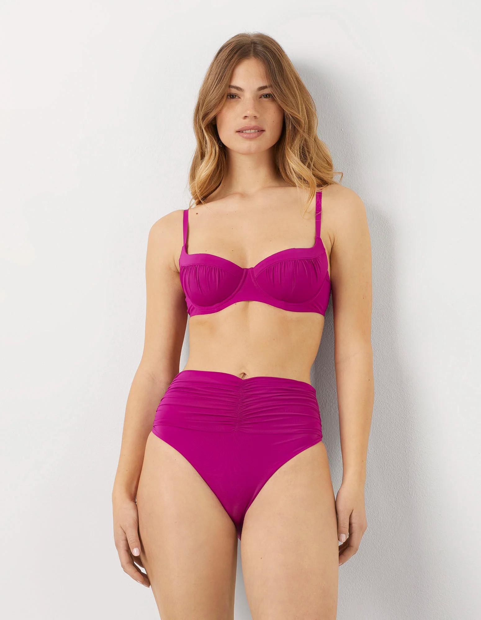 Slip costume a vita alta con fascia drappeggiata Iconic-Drapery - Image 13