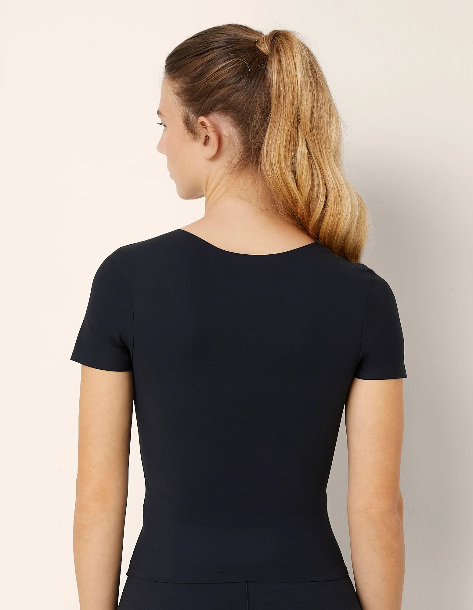 T-shirt sportiva super stretch coppe leggermente imbottite Fitness Lux - Image 9
