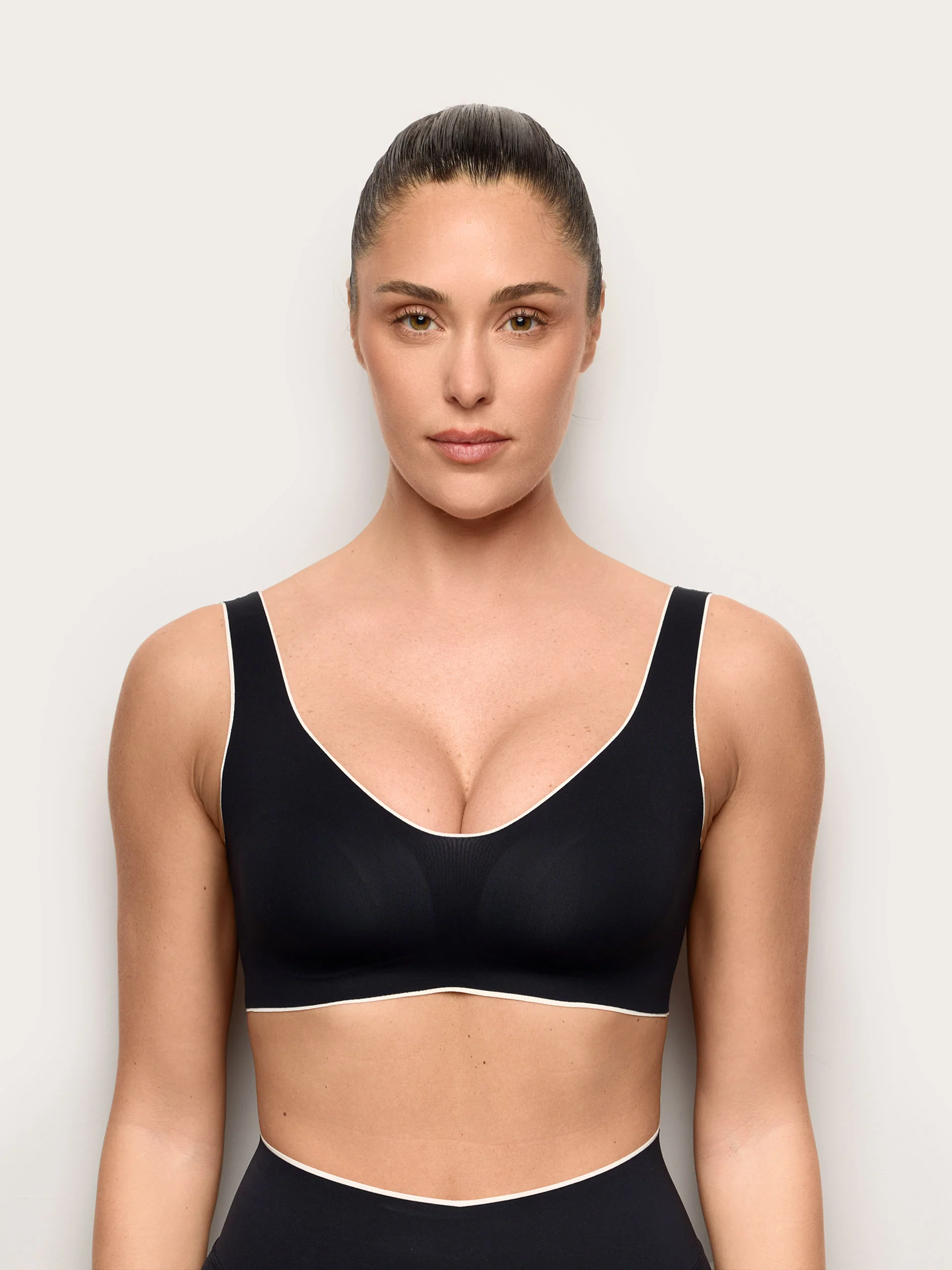 Top con coppe estraibili in microfibra interlock - Fitness - Image 2